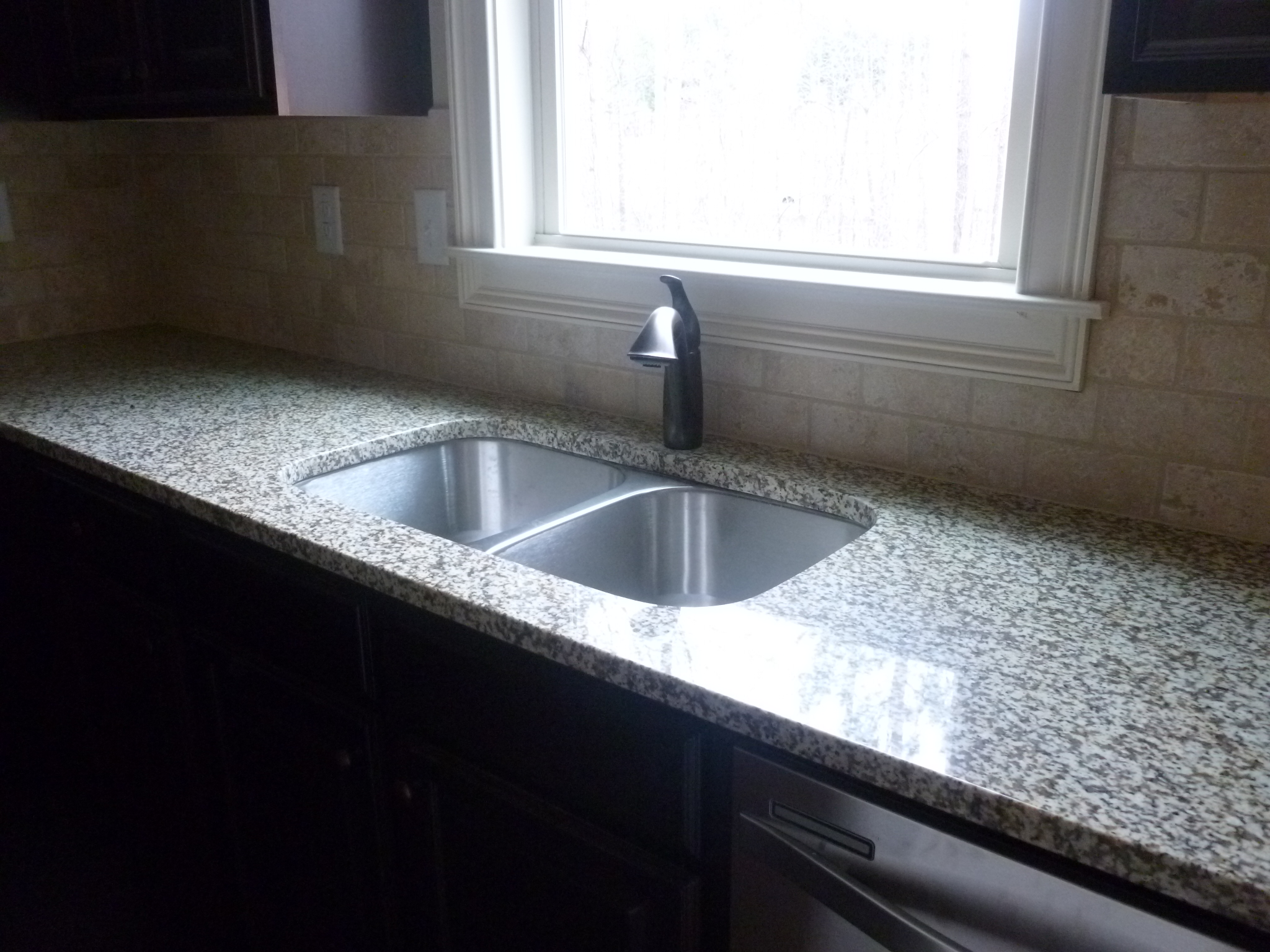 Choosing the Right Kitchen Sink and Faucet